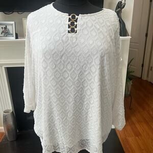 New direction, size 3X women’s blouse